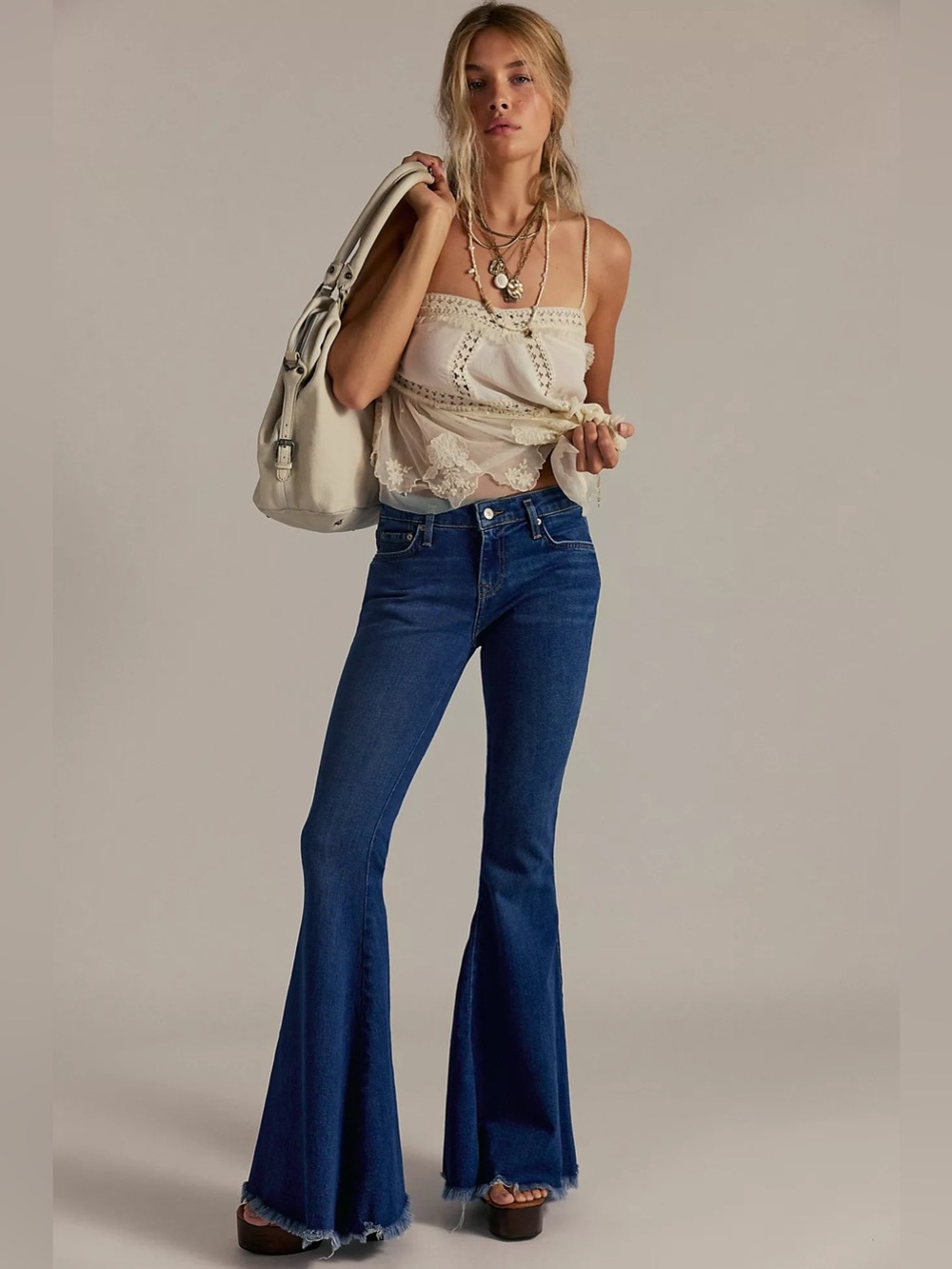 We The Free Free People Low Rise Bell Bottom Flare Jeans Size 26 NWT $98